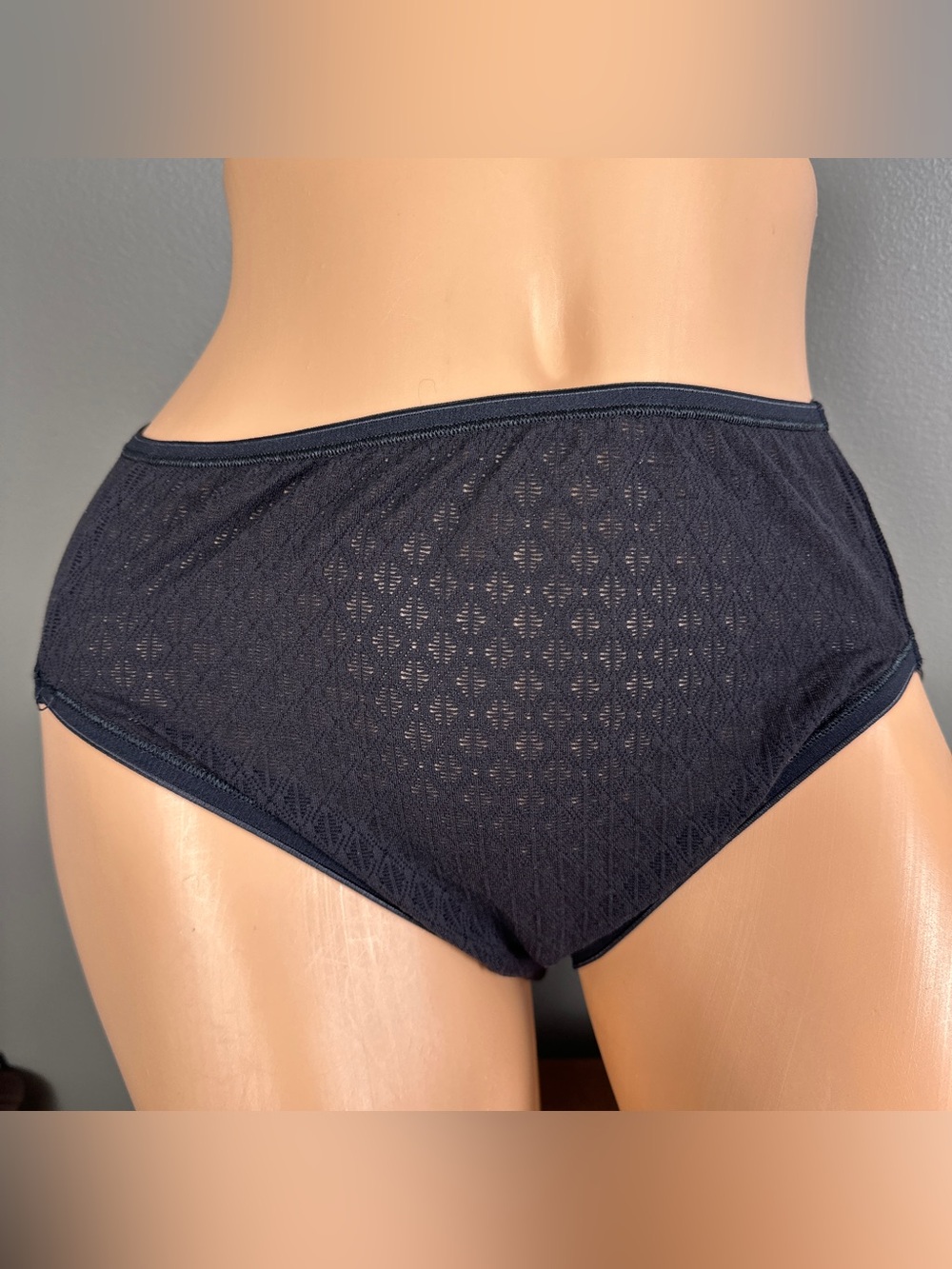 Vanity Fair Black Soft Stretch Nylon Full Brief Panties Size 8 XL Vintage 13-010
